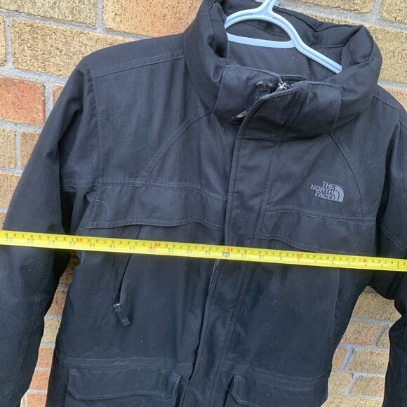 The North Face 550 Hyvent Jacket - Picture 7 of 8